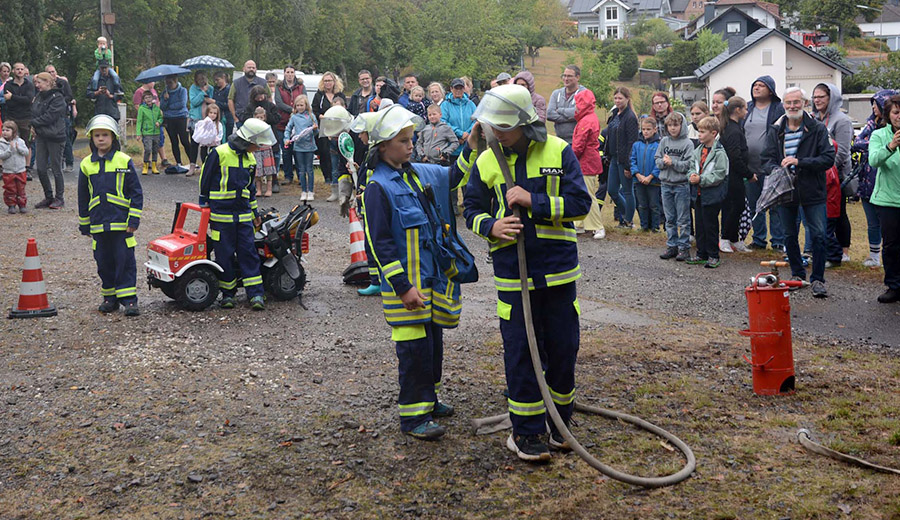 Gemeinsame Abschlussübung in Bottenberg