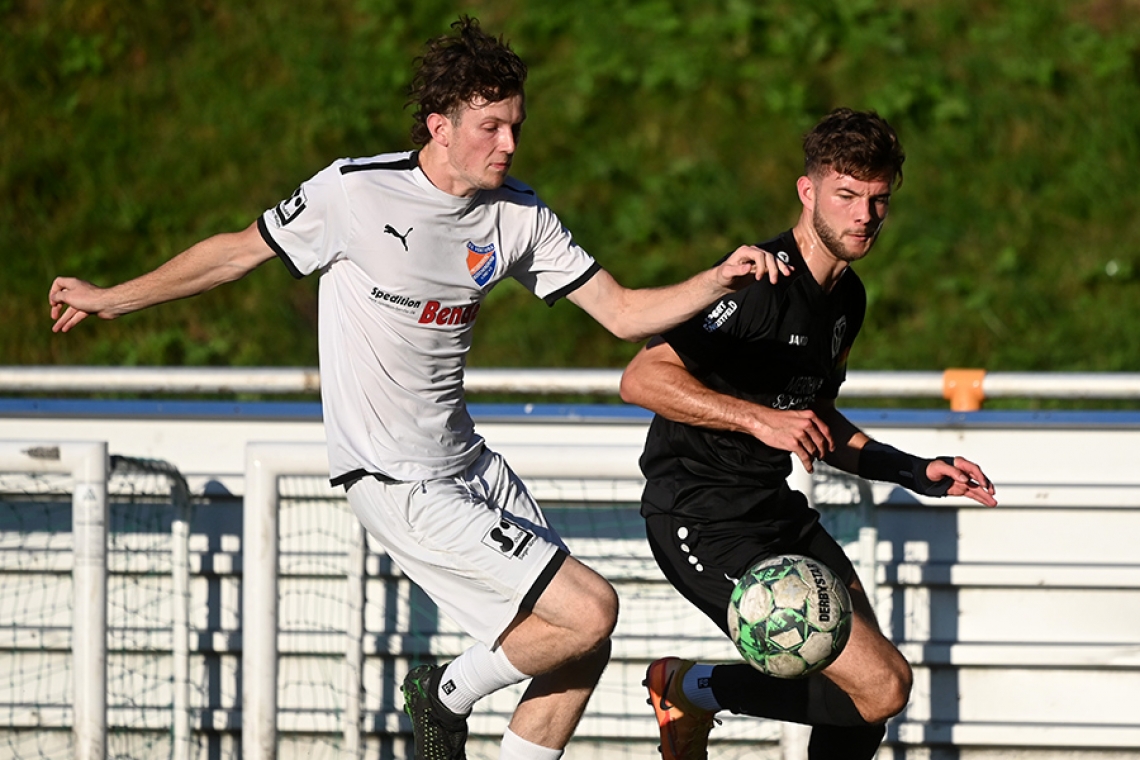 Fußball-Kreispokal: Fortuna raus, Alchen und Niederndorf weiter