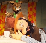 Puppenspiel mit Pettersson und Findus in der Stadtbücherei