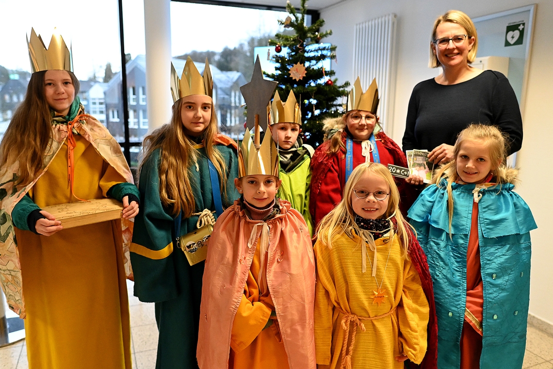 Sternsinger sammeln Spenden für die Rechte der Kinder weltweit