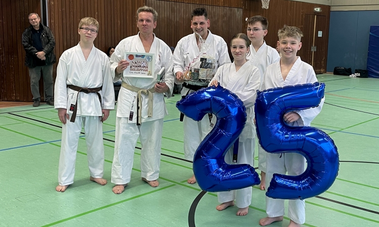 Karate-Abteilung der ATG blickt auf 25 erfolgreiche Jahre zurück