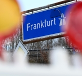 Lkw-Anhänger in der Hommeswiese mit Graffiti beschmiert