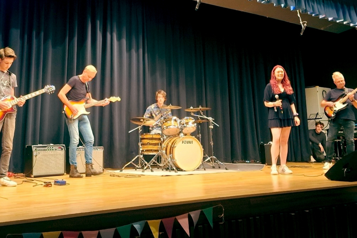 Musikschüler ließen es beim Sommerkonzert ordentlich krachen