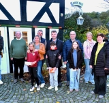 Ungebetener Hotelgast duscht, randaliert und verletzt Polizisten