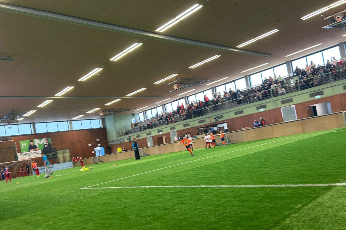 Der Fußball rollt: 21 Hallenturniere der Fortuna bis 4. Januar