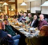 Kein Glückstag für 67-Jährigen: Auto in Alchen zu Schrott gefahren