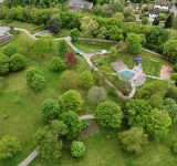 Kein Glückstag für 67-Jährigen: Auto in Alchen zu Schrott gefahren