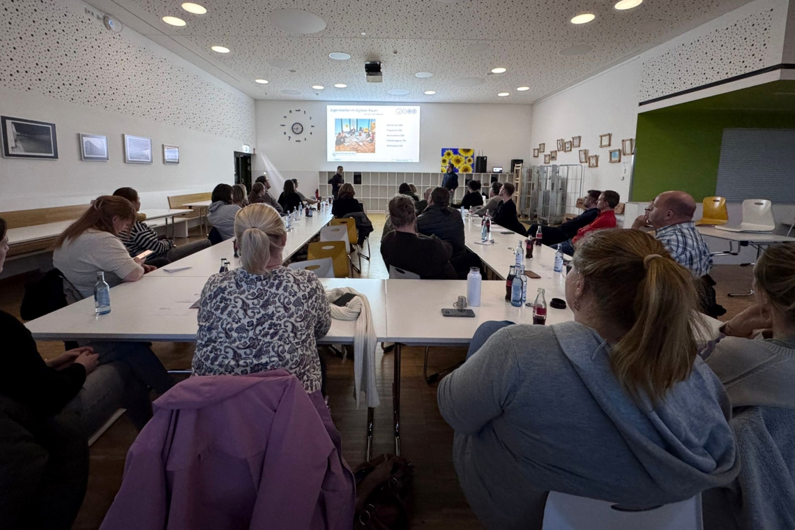 Zwischen TikTok und KI: Infoabend beleuchtet "Digitale Welten"