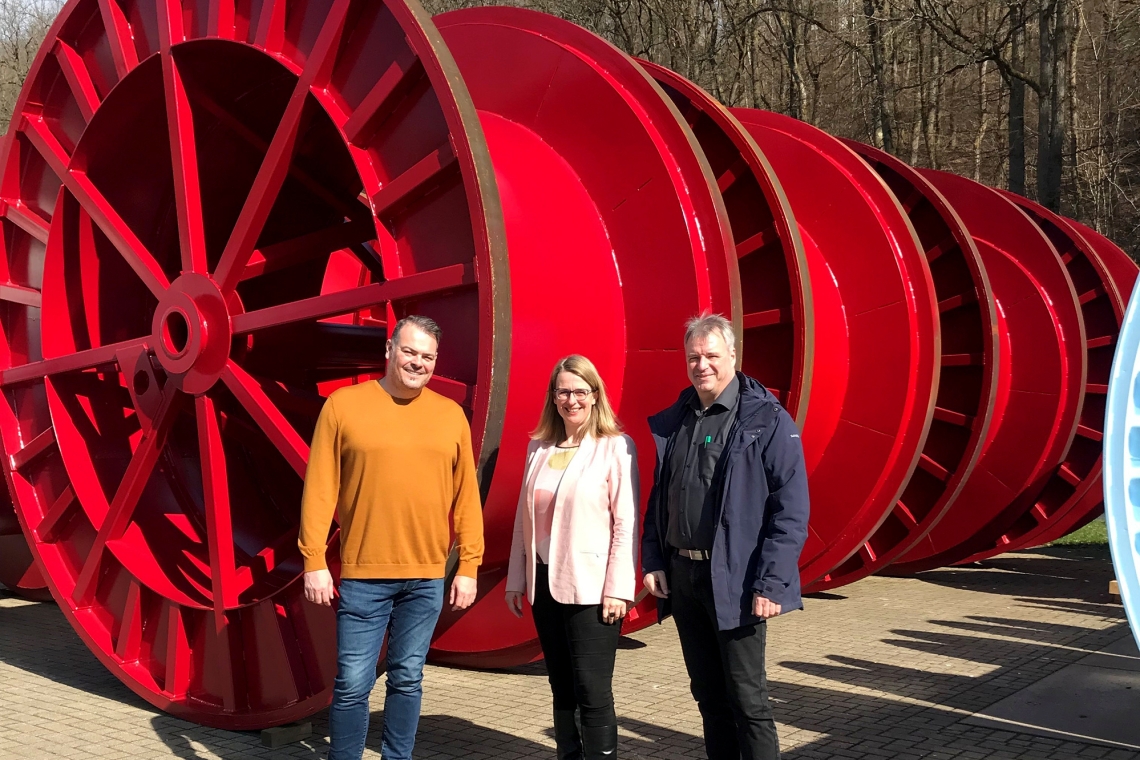 Riesige Spulen, große Pläne - NIWAR investiert in die Zukunft