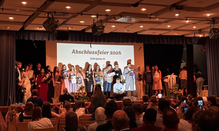 Zehner-Abschluss mit Insta-Profis und Powerpoint-Legenden